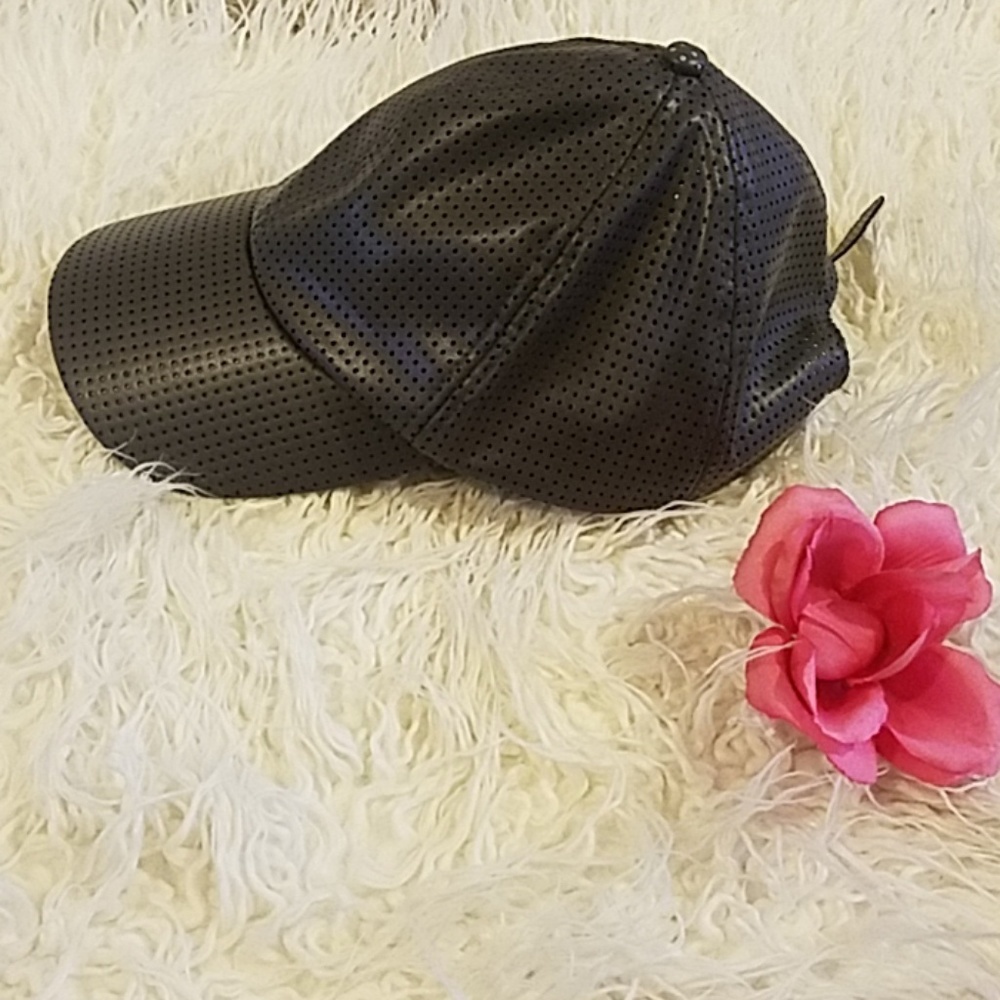 Women hat - Picture 7 of 8